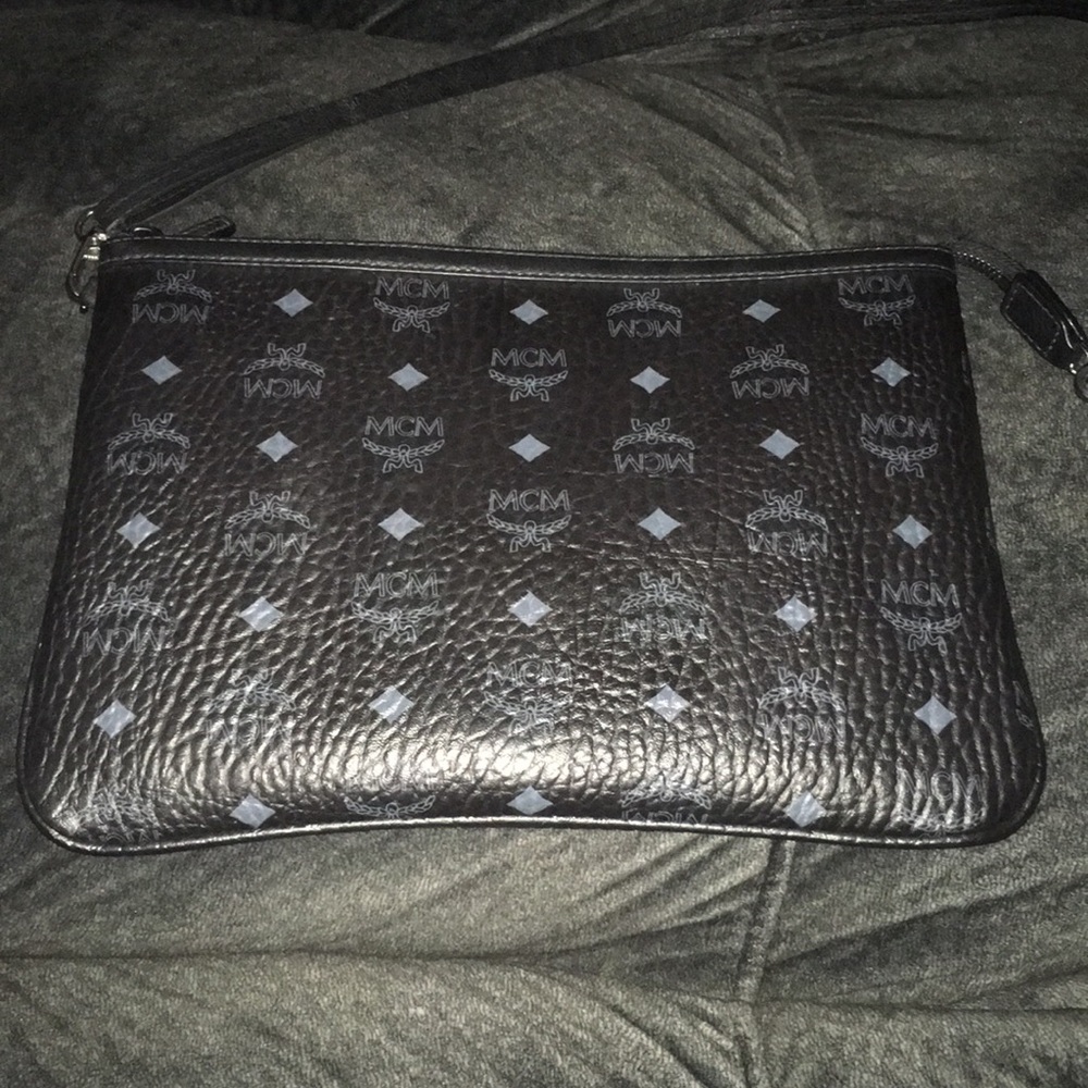MCM pouch